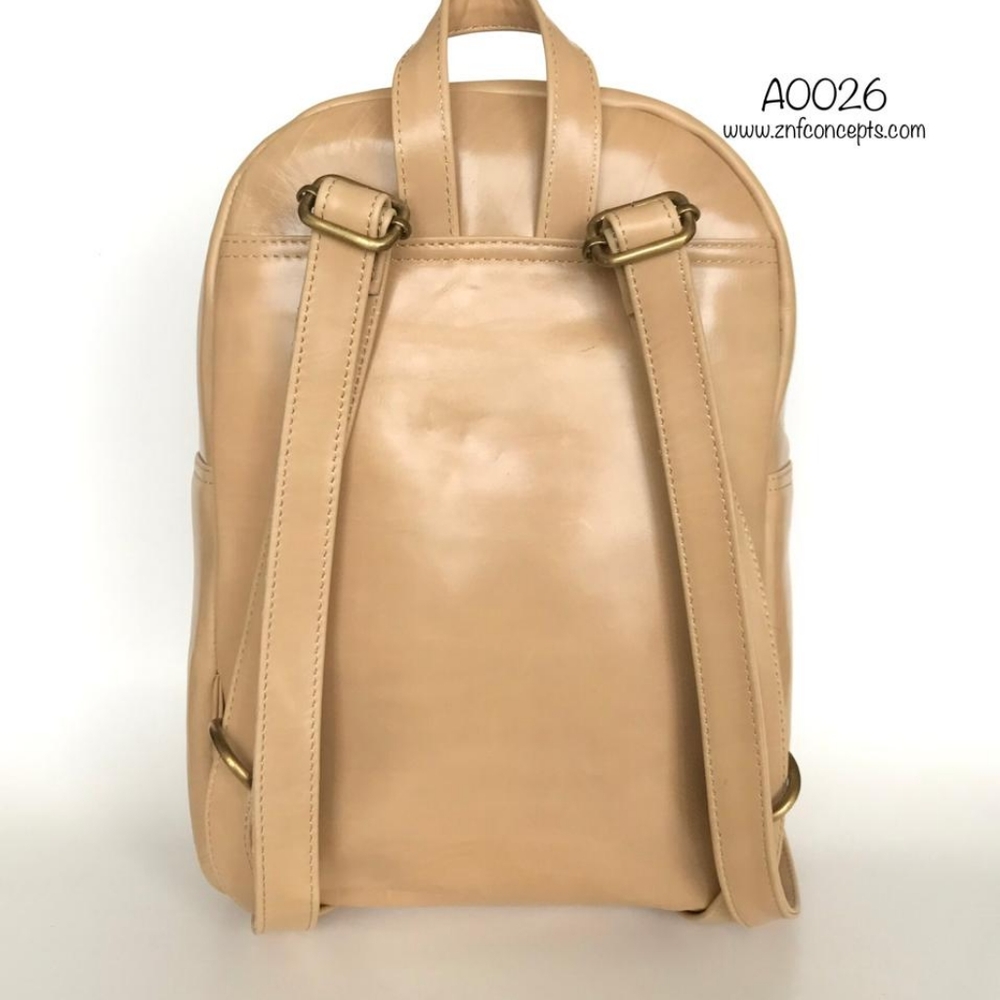 Backpack, Full grain Leather - Picture 7 of 9